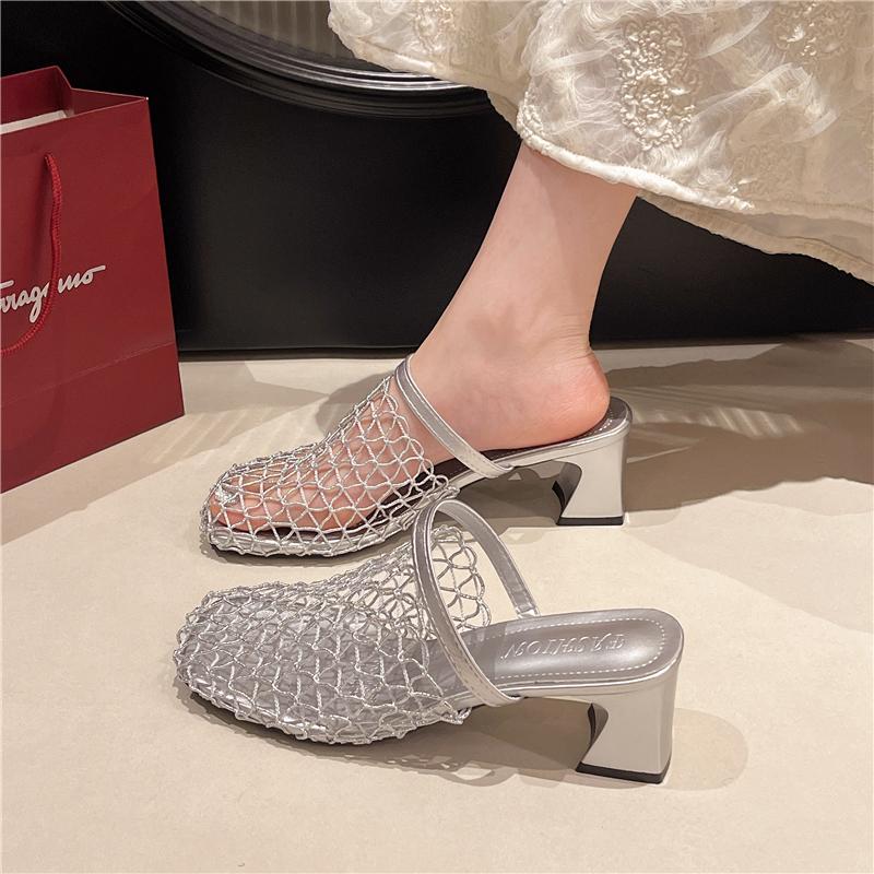 

Fashion The 2025 New Summer Flat-bottomed Breathable Flip-flops for Women with A Niche Woven and Perforated Mesh Fabric 35