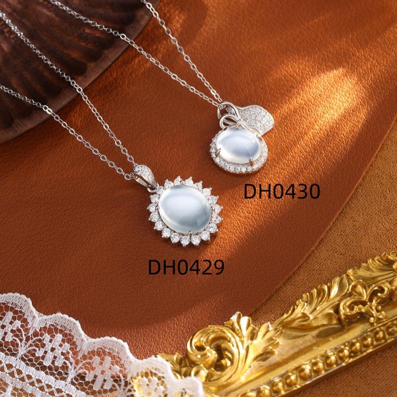 S925 Sterling Silver Natural Jade Necklace Full Diamond Luxury Transparent Jade Clavicle Chain Fashion Fine Silver Jewelry For Women