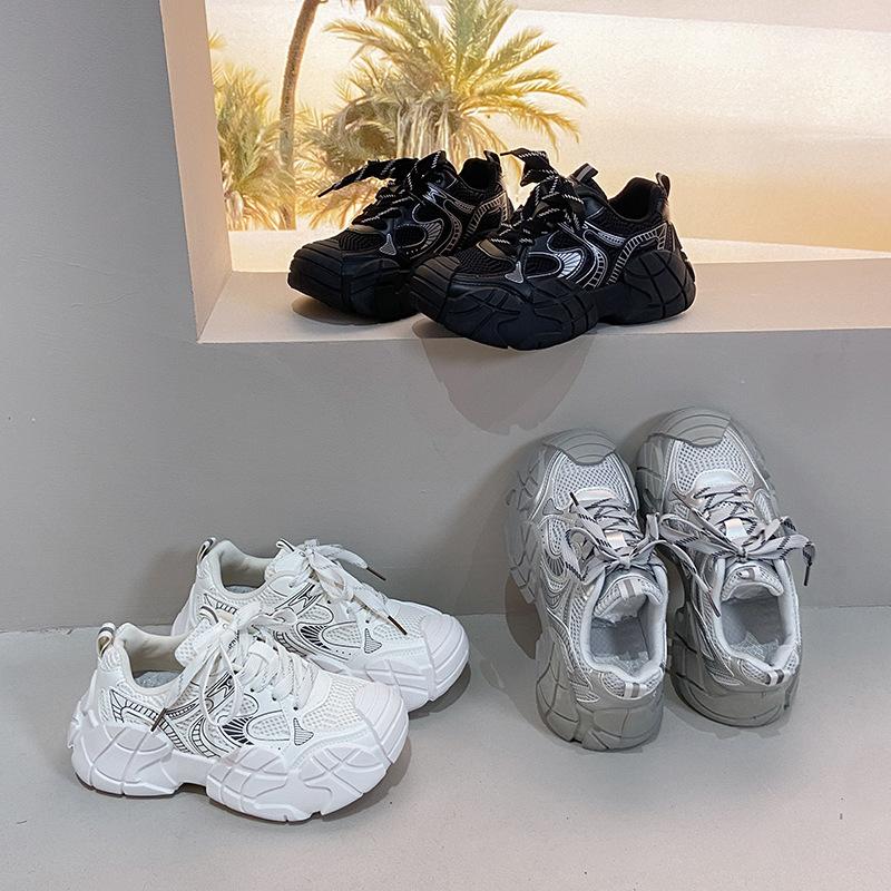 2025 Autumn New Trendy Fashion Casual Sports Soft Sole Non-slip Thick Sole Wear-resistant Running Comfortable Versatile Dad Shoes