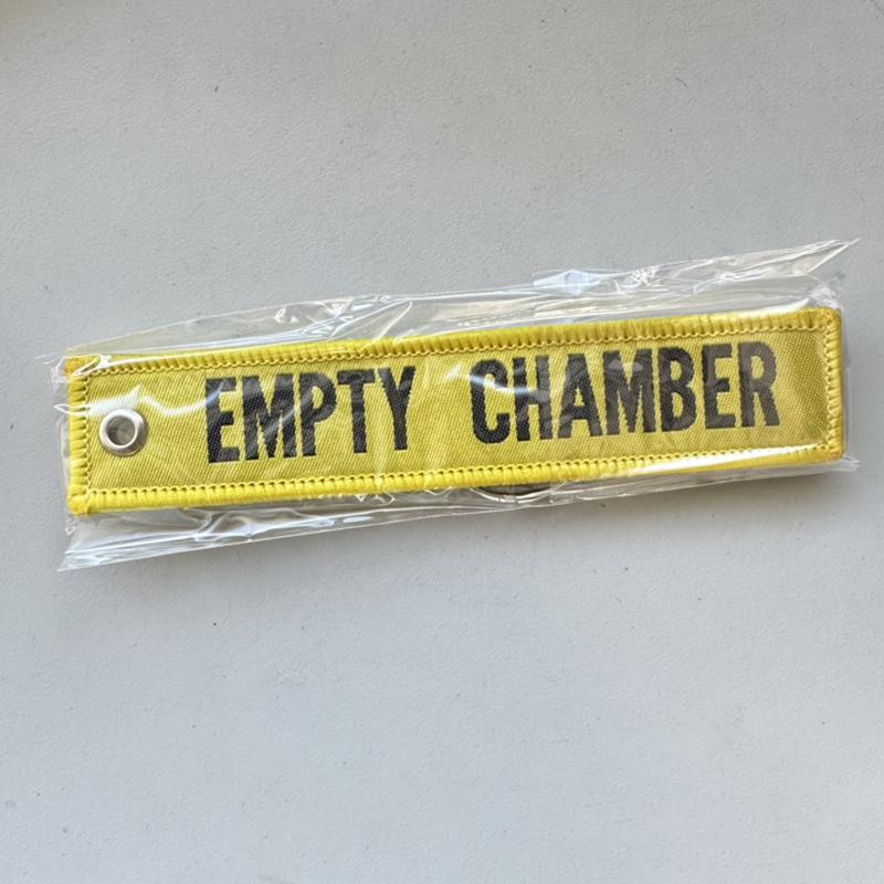 2Pcs/Set Tactical Chamber Safety Flag Includes Built-In Flathead Tool Hunting Accessories