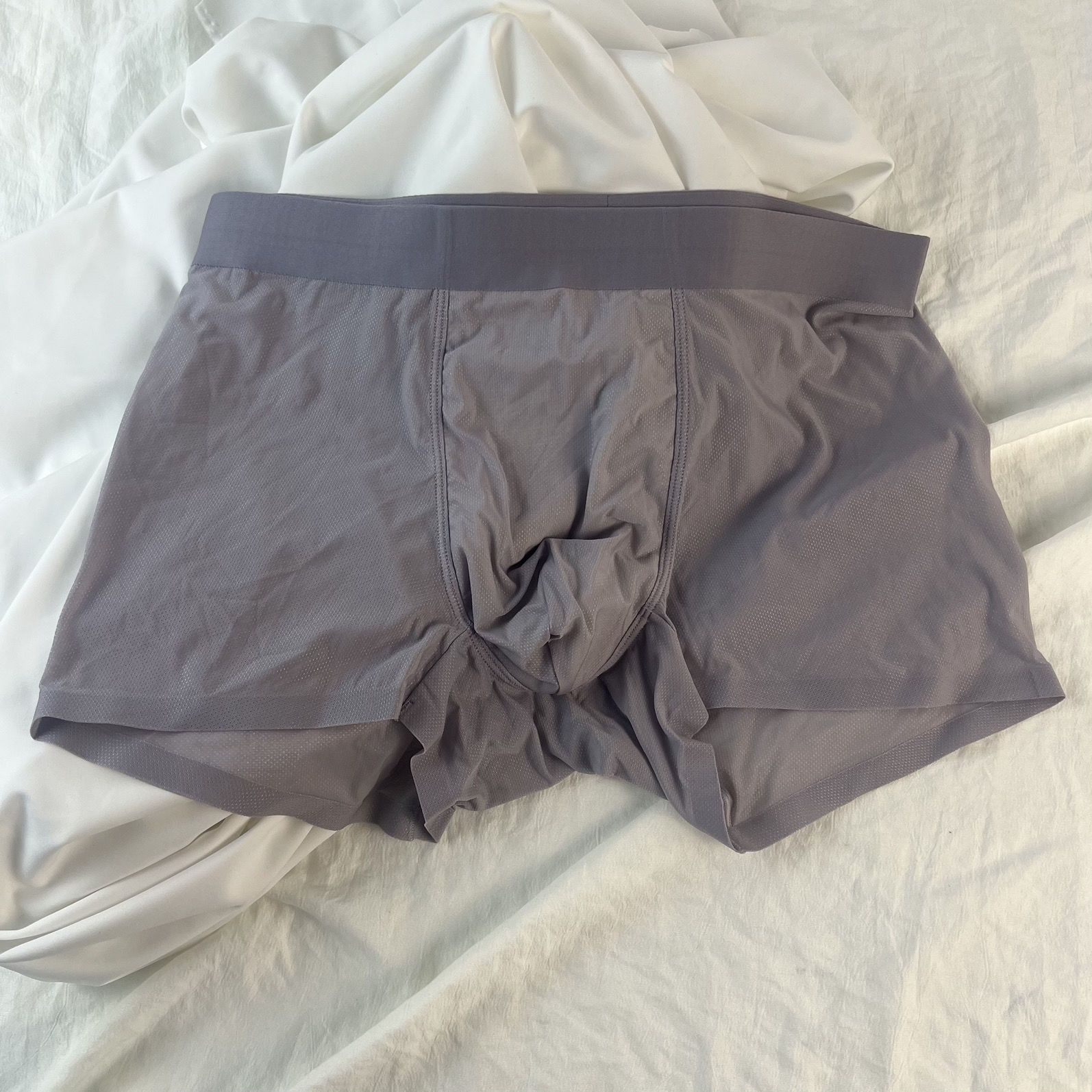 

Мужское нижнее белье Ice Silk, быстросохнущие бесшовные боксеры, ультратонкие, прозрачные, дышащие, удобные трусы-трусы 3XL серый/коричневый