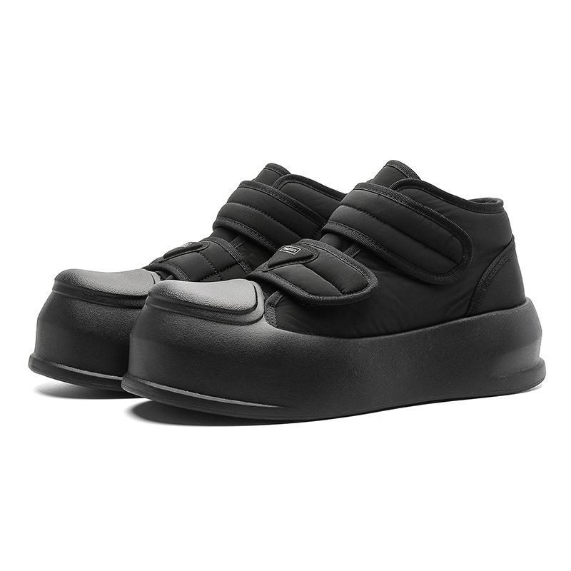 Autumn and winter new simple Velcro small black shoes thick soles piled thickened warm big head cotton shoes