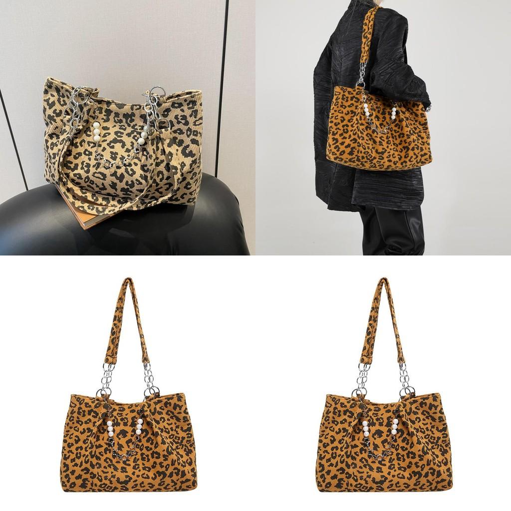 Spacious Designer Leopard Pattern Tote Bag For Women Perfect For Stylish Everyday Wear