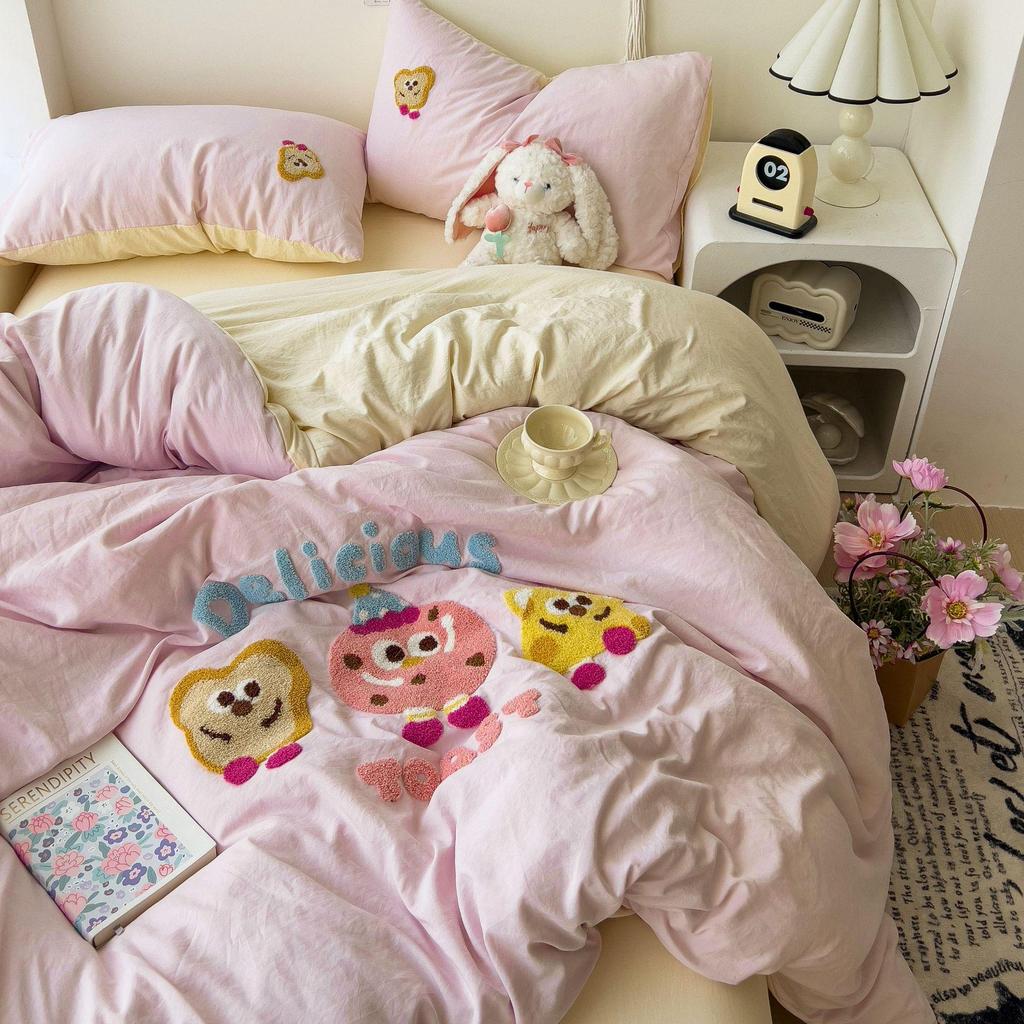 Super Soft Cotton Chenille Bear Embroidery Bedding Set - 4-Piece Simple Cartoon Duvet & Sheet