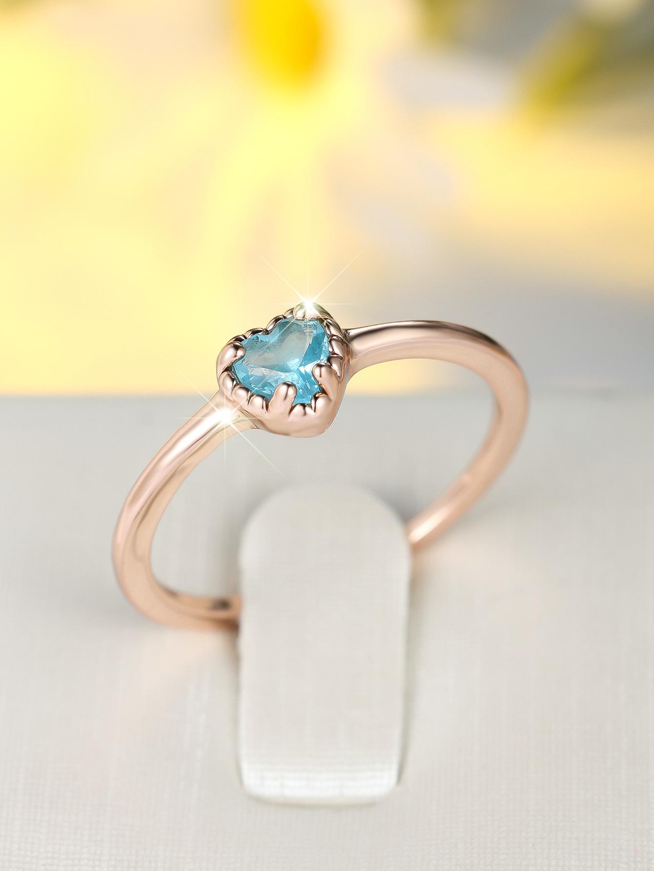 

Fresh love, light sea blue ring, blue topaz with diamonds, niche exquisite and gentle gift-giving no. 6