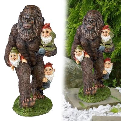 Sasquatch-Gartenstatue, Kunstharz, Sasquatch mit Zwergen, Ornament für draußen und drinnen, Sasquatch-Figur für die Dekoration auf der Terrasse oder im Innenhof