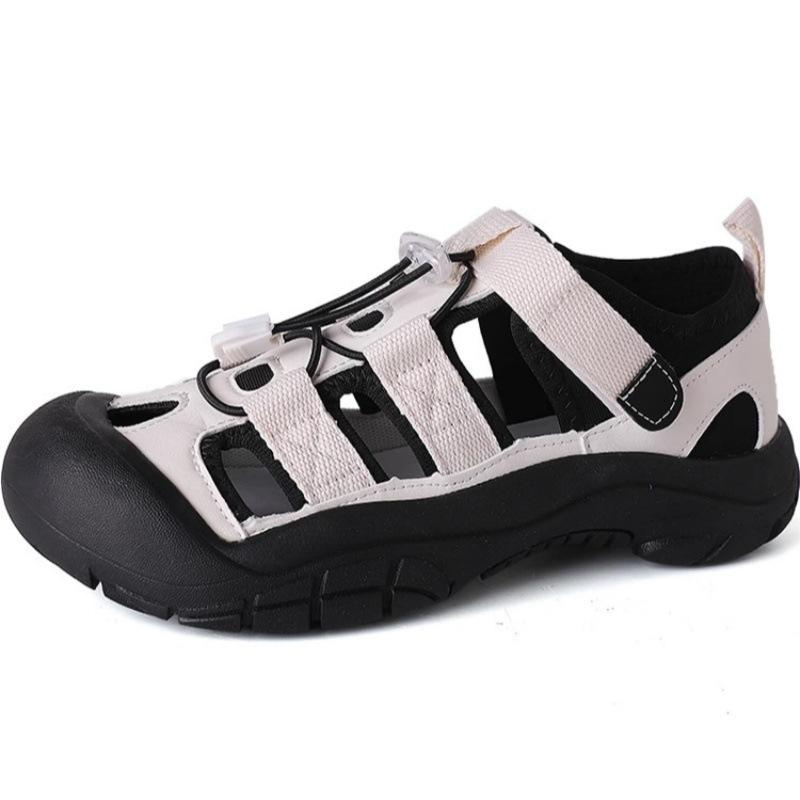 Plateau Römersandalen Damen 2025 Sommer neu Oberbekleidung Mode hässlich süß Papa Schuhe beliebt lässig Lochschuhe Tide