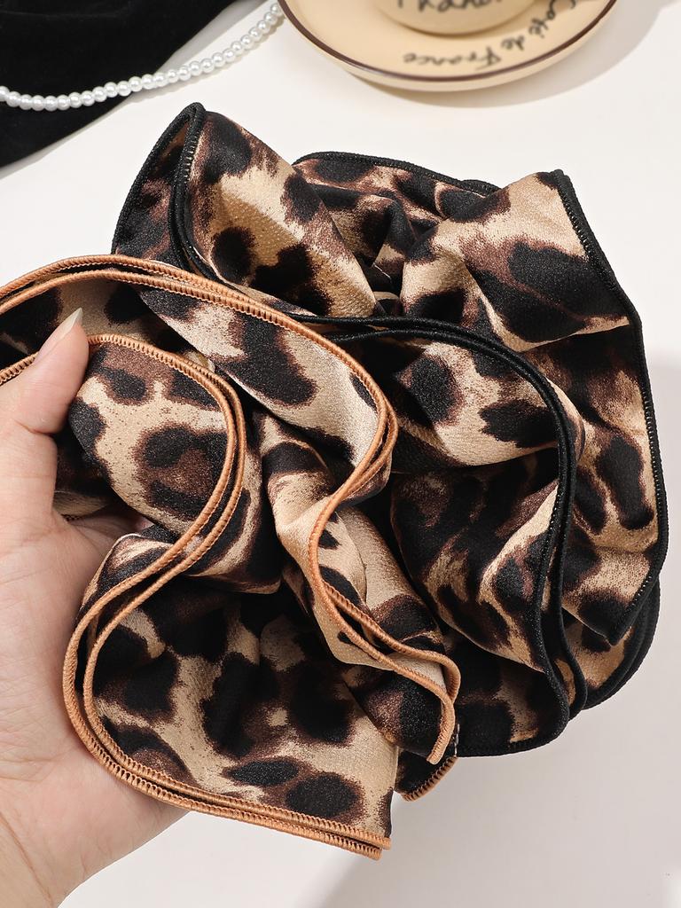 1 Pcs Leopard Print Hair Scrunchies,Big Hair Bands for Thick Hair,Soft Hair Ties Ropes for Women Girls Hair Accessories