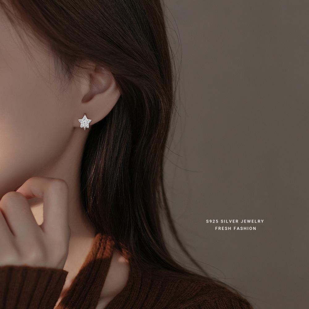 High Quality Inlaid Zircon Star Earrings for Women Korean 925 Sterling Silver Temperament Sweet Jewelry