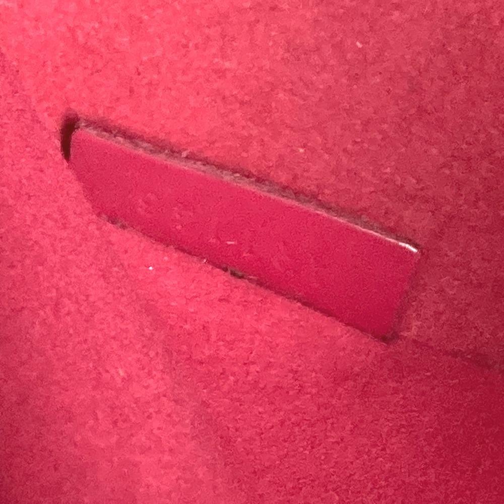 Louis Vuitton M42573  Epi Nano-Noe Crossbody drawstring pouch Shoulder Bag pink