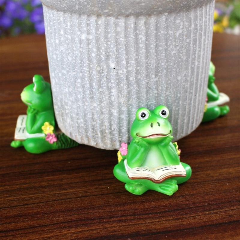 Pack of 3 Small Frogs Statues Ornaments for Indoor and Outdoor Use as Pot Lifters and Decorative Planter Risers Feet