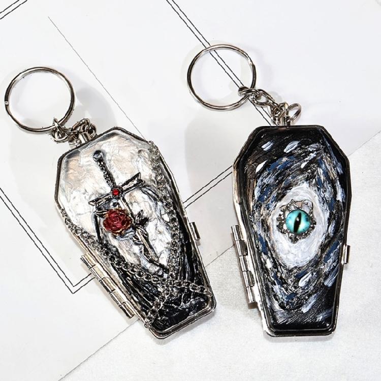 Stainless Steel Coffin Shape Keychain Ashtray Organiser Portable Outdoor Accessory With Secure Storage Compartment