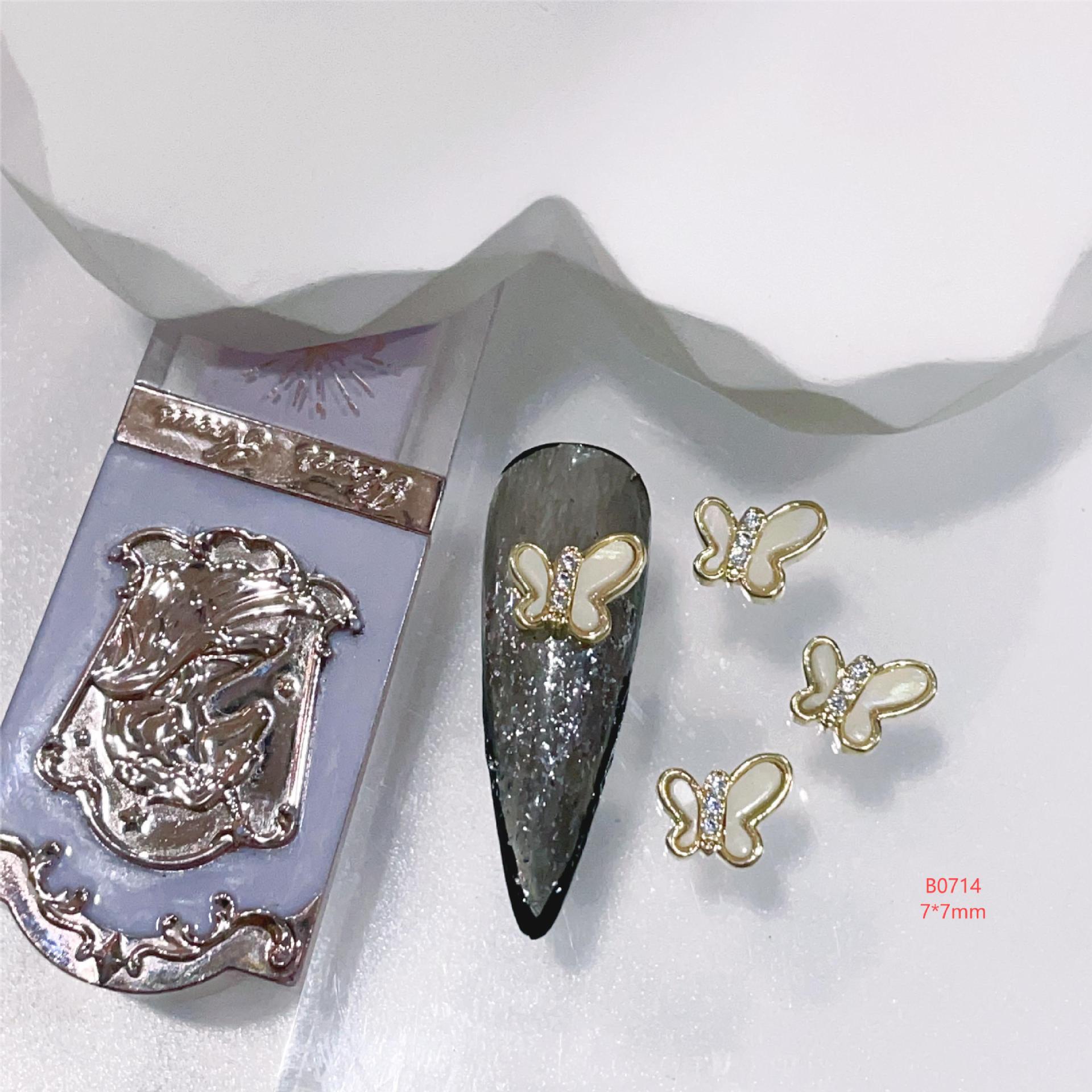 

Циркон Бабочка Сплав Подвеска Ювелирные изделия для нейл-арта