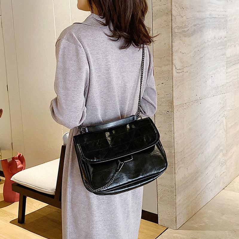 Fashion Shoulder Bag for Women PU Leather Chains Armpit Black Solid Color Messenger Bag Flap Handbags