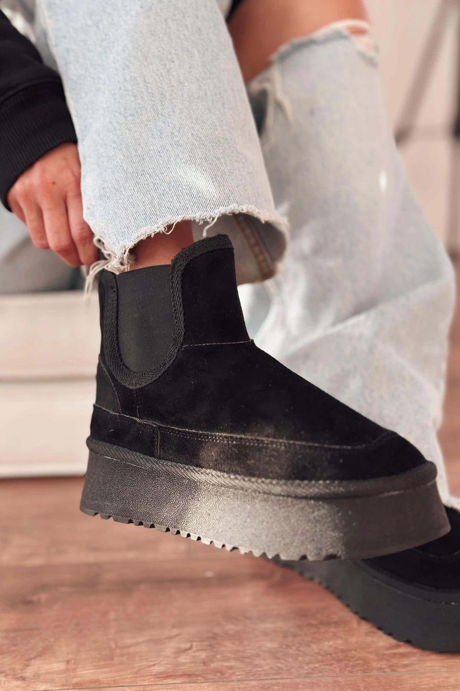 

Замшевые женские ботинки Cosve на толстой подошве, черные