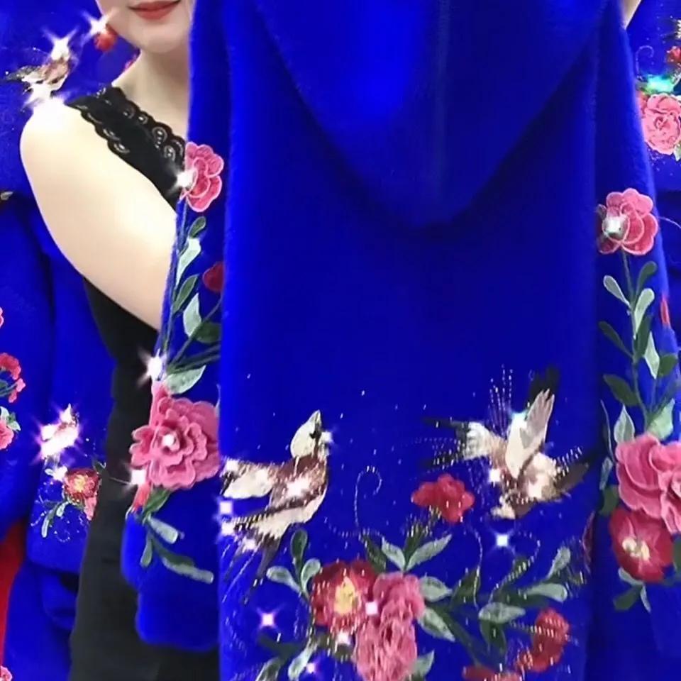 Dámská zimní krátká bunda s výšivkou květin, plus size, s límcem z umělé norkové kožešiny