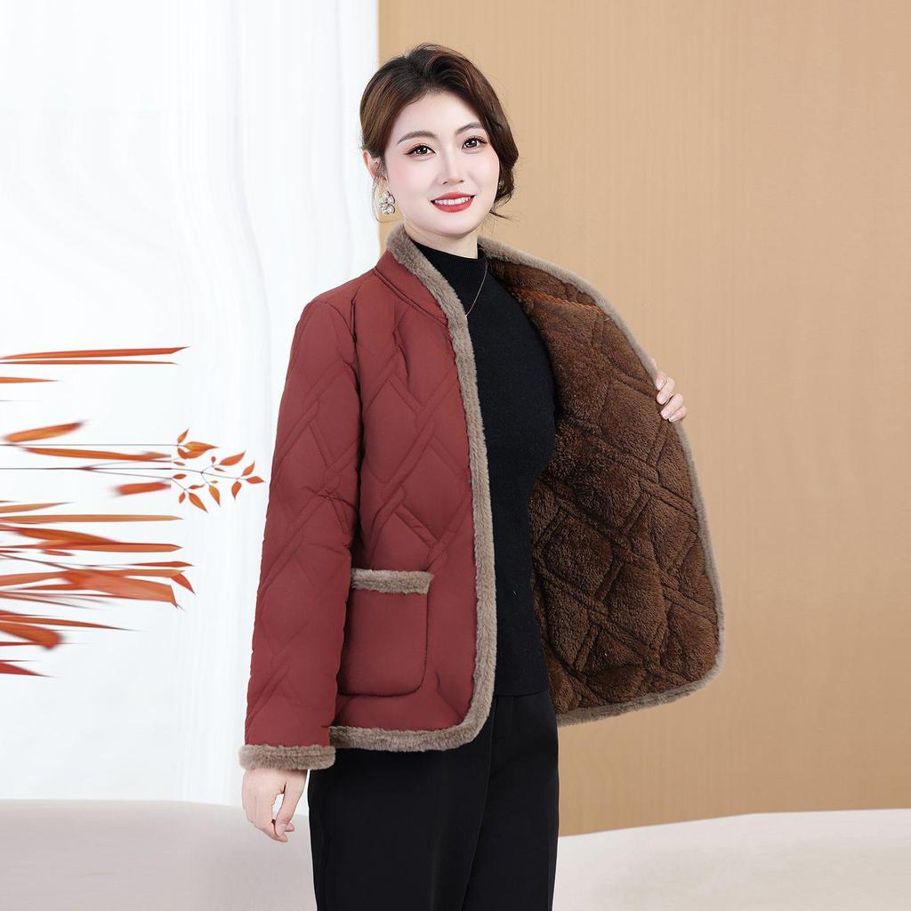Women's Winter Cotton Jacket: Fleece-Padded, Jacquard Fabric, Age-Reducing, Warm, Chinese-Style, Enhanced Thickness.