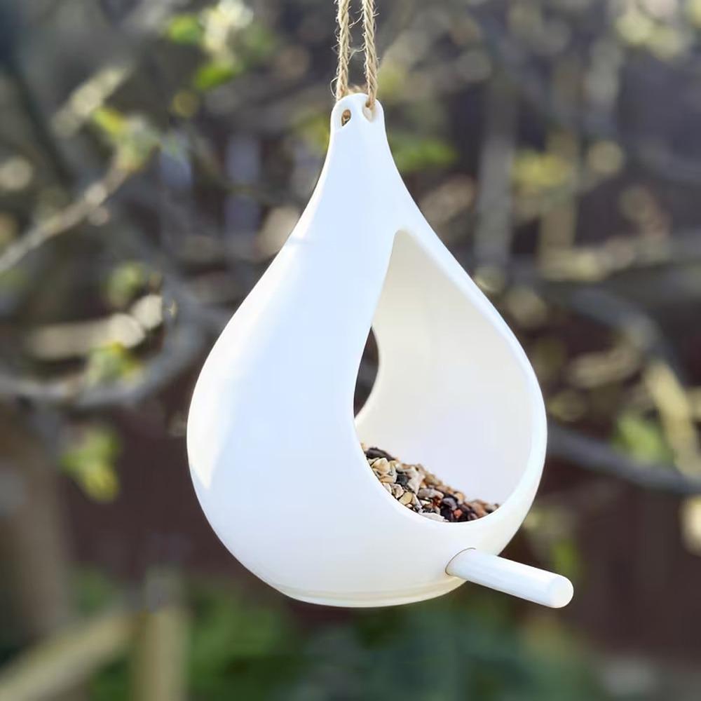 

Raindrop Shaped Hummingbird Feed Holder with Perch Pole Feeding Station Bird Habitat Garden Yard білий