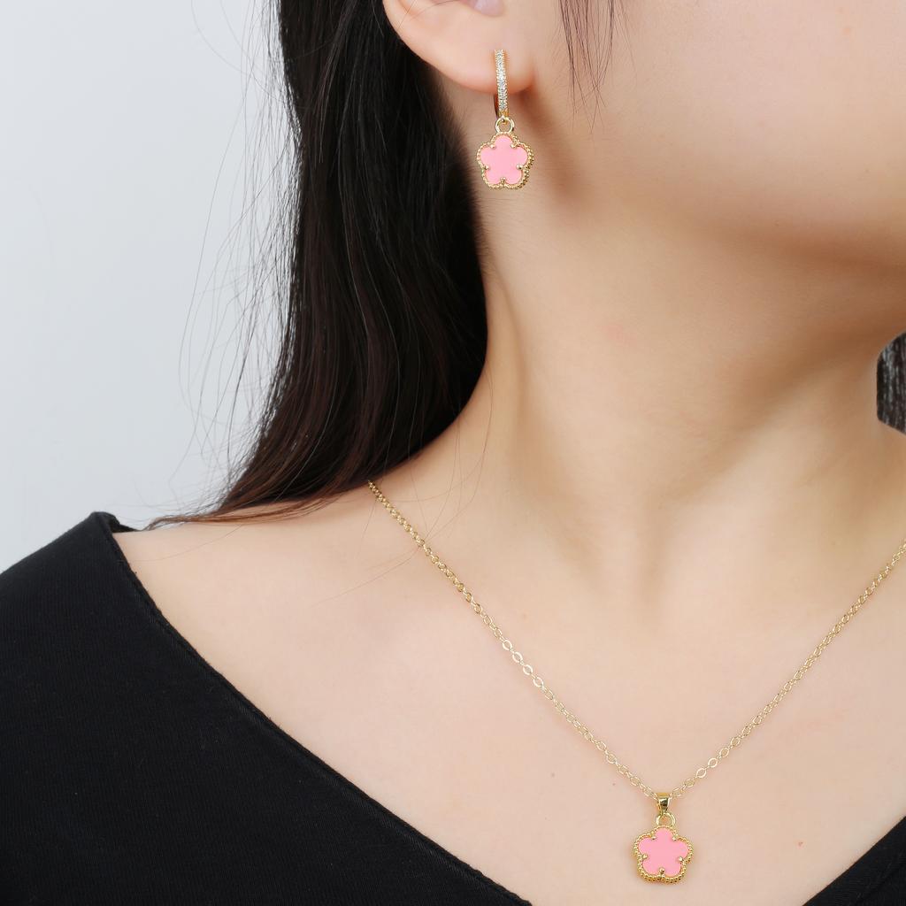 High Quality Natural Stone Five Leaf Flower Drop Earrings Simple for Woman Fashion Party Trend Zircon Jewelry Clover Gift