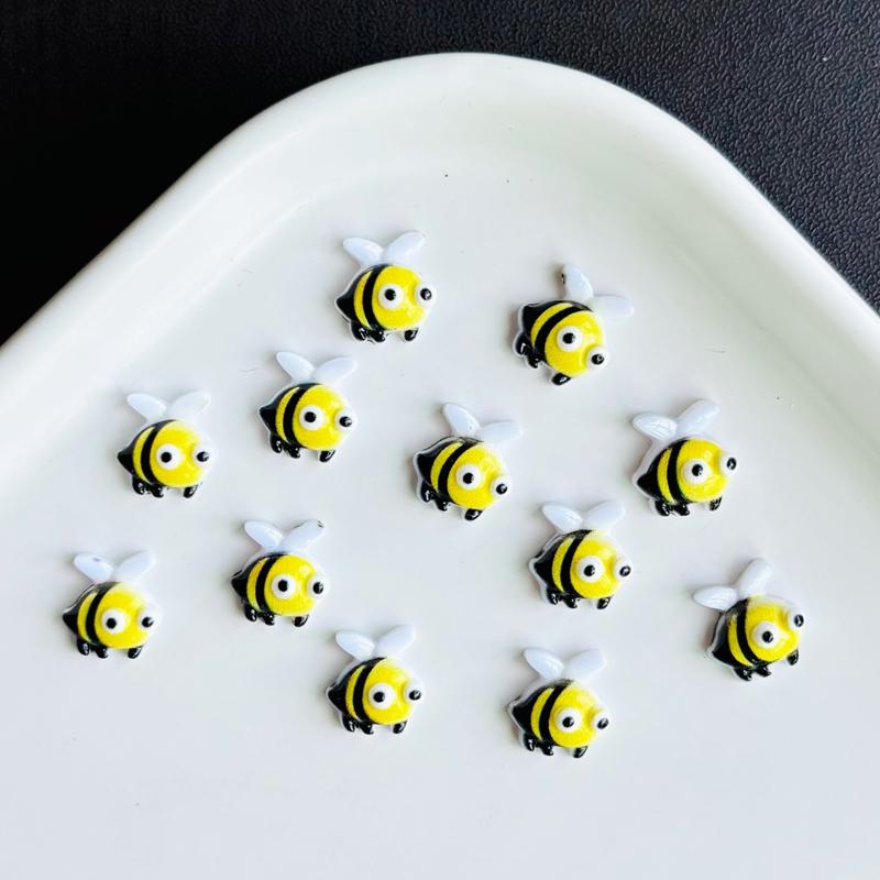 30/55Pcs New Cute Mini 3D Stereoscopic Little Bee Flatback Ornament Jewelry Making Manicure Hairwear Accessories A148