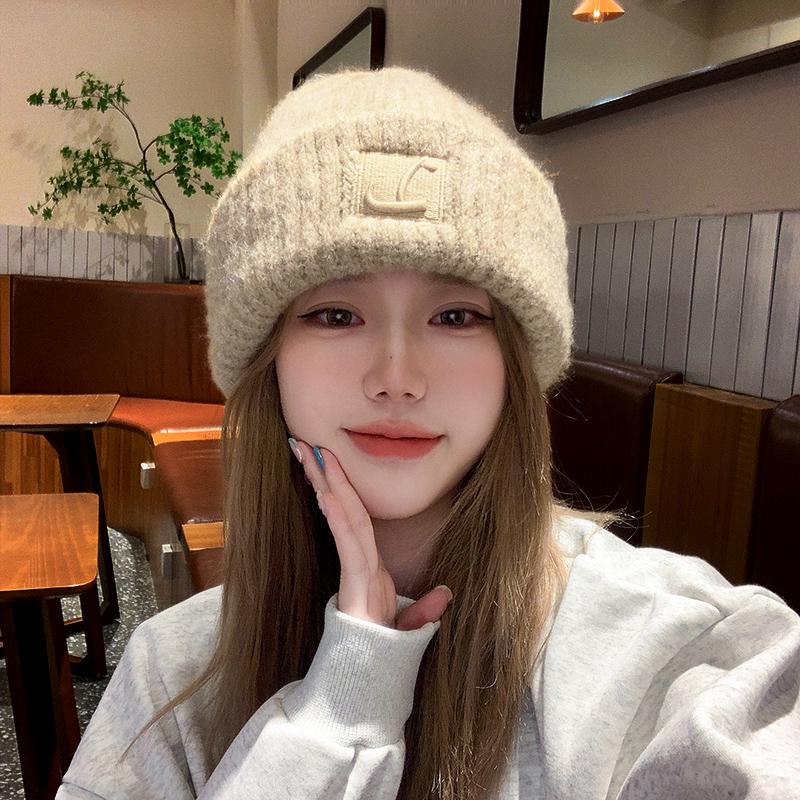 Plush Warm Knitted Beanie with Ear Flaps, Slouchy Design, Face-Slimming Knit Hat for Women with Larger Head Circumference.