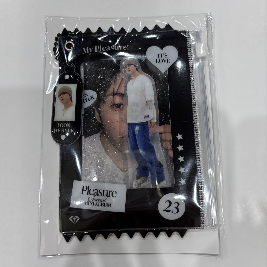 

[USED] TREASURE Jaehyuk PLEASURE Acrylic Stand Trading Card