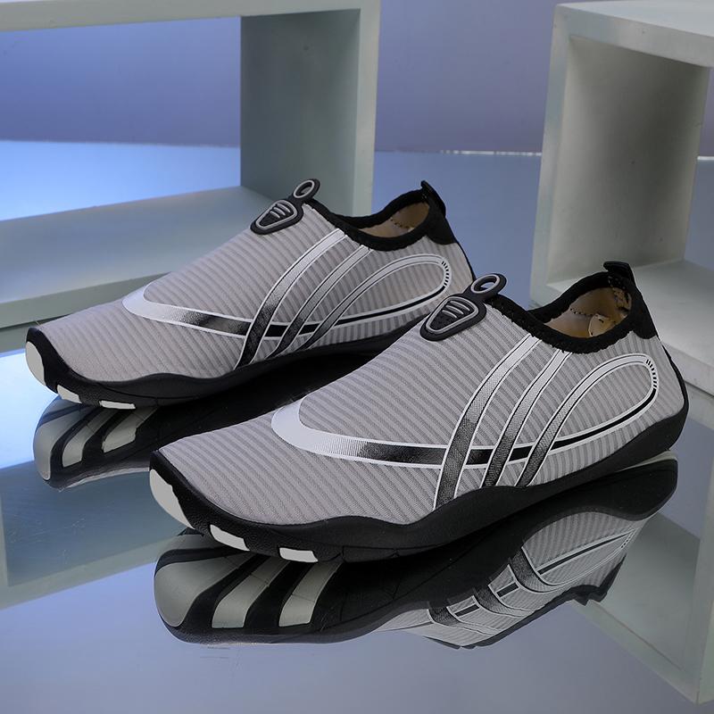 Men Aqua Shoes Women Diving Socks Barefoot Swimming Water Shoes Upstream Beach Wading Sports Sneakers For Fitness Yoga Surfing