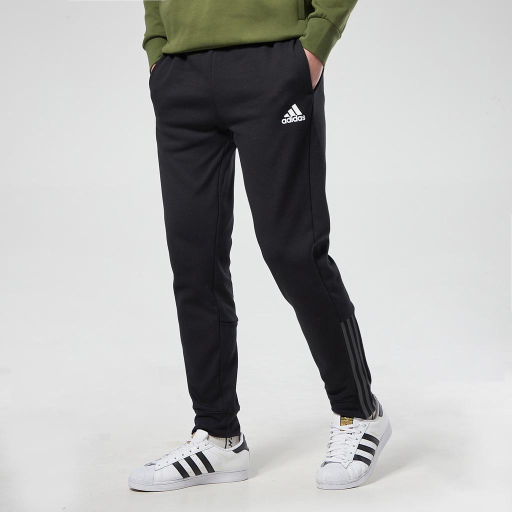 adidas Essential Slim-Fit İpli Erkek Pantolon Siyah GP8609