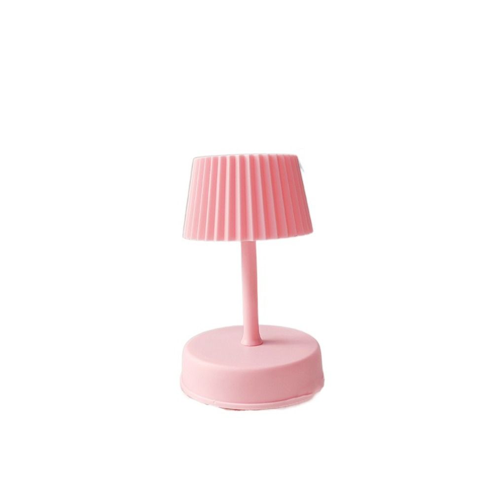 Europäischer Stil Mini LED Tischlampe Retro Romantische Nachttischlampe Kreatives Exquisites Atmosphärenlicht Hochzeit Geburtstag