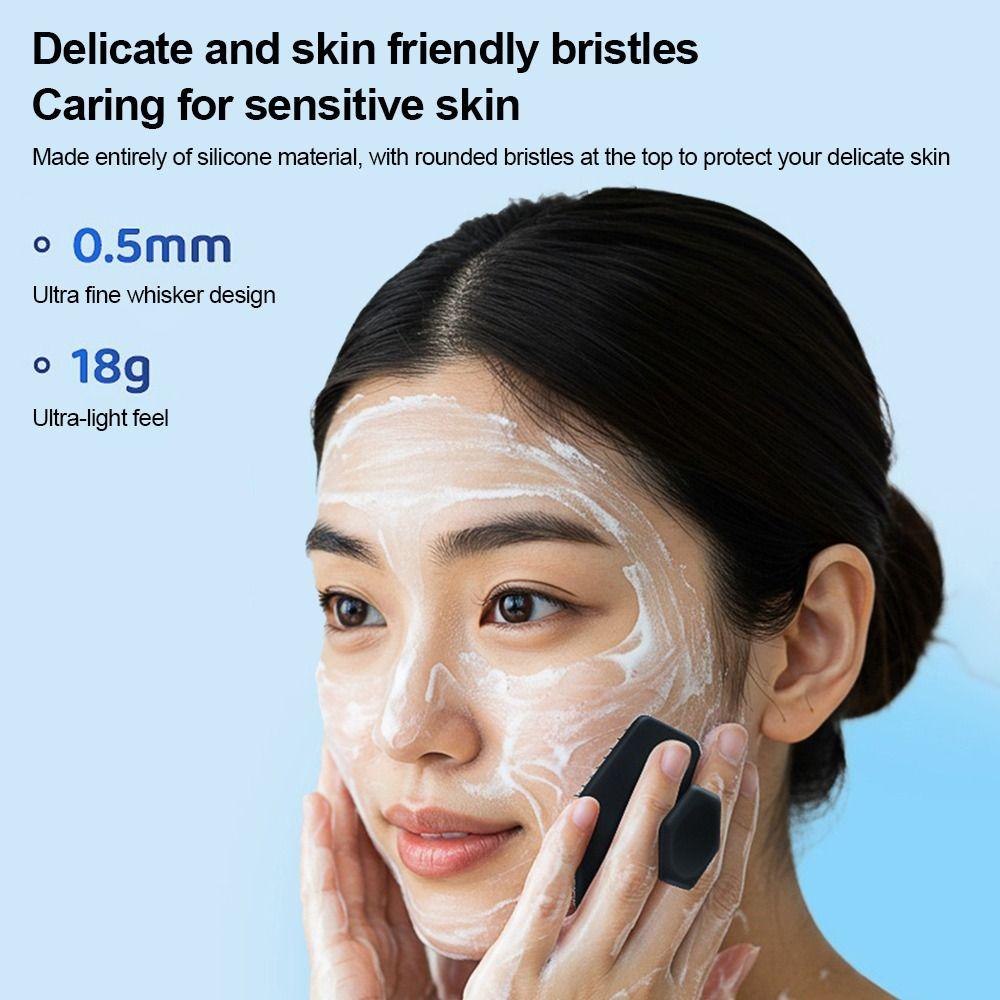 Silicone Facial Cleaning Brush No Slip Handle Mini Exfoliating Brush Massage Function Deep Clean Manual Face Exfoliator