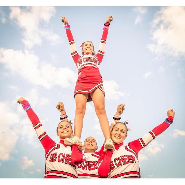 74pcs Cheerleader Gifts Bulk for Team – Cheer Bracelets for Party Favors, Girls Accessories, Goodie Bag Stuffers, Cheerleading Supplies