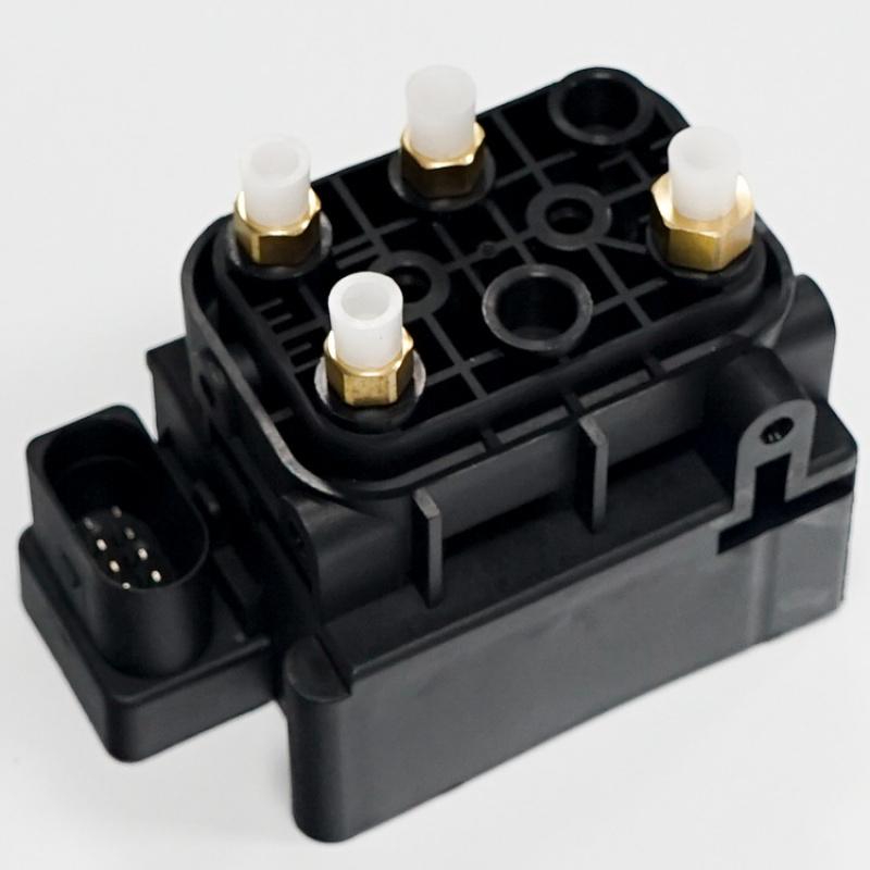 OEM:A2123200858 A2123200000 Air Suspension Solenoid Valve Block Suitable for Mercedes-Benz CLS C218 2011-2017