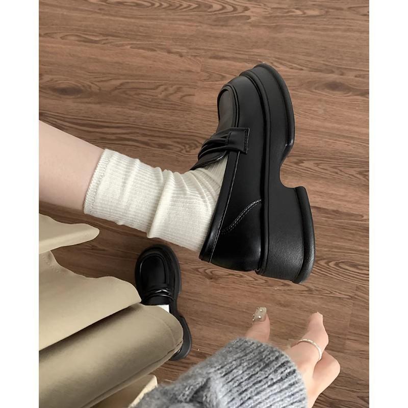 Round head retro black platform small leather shoes for women 2025 new summer French thick heel one pedal loafers for women