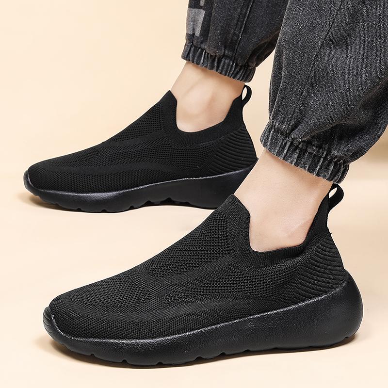 2025 New Comfort Breathable Summer Sports Mesh Slip-on Flying Woven Lightweight Couple Models More than Casual Walking Shoes