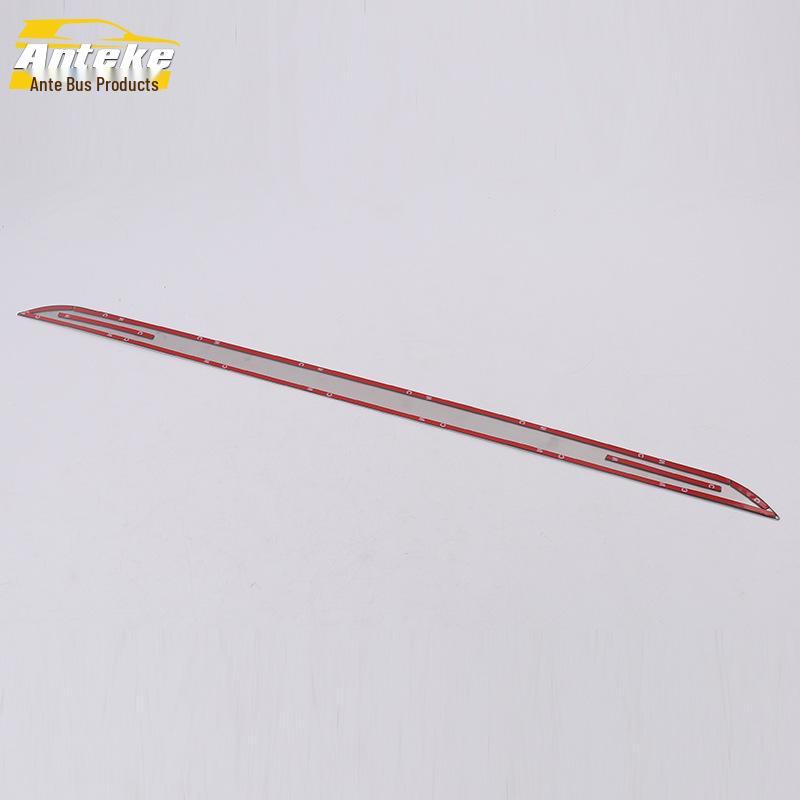 Ornament bara spate: Autocolant decorativ 18 CC rezistent la zgârieturi și la coliziuni