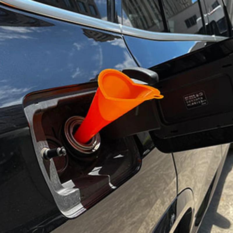 Car Long Mouth Oil Funnel Anti-splash Gasoline Oil Fuel Filling Tools Engine Funnel Motorcycle Refueling Car Accessories