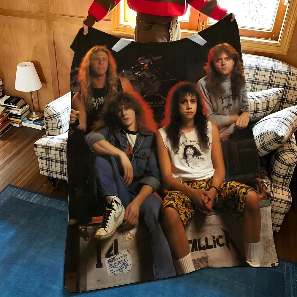 Music M-Megadeth Throw Flannel Blanket Suitable for Sofas Beds Offices Travel, Camping Chairs