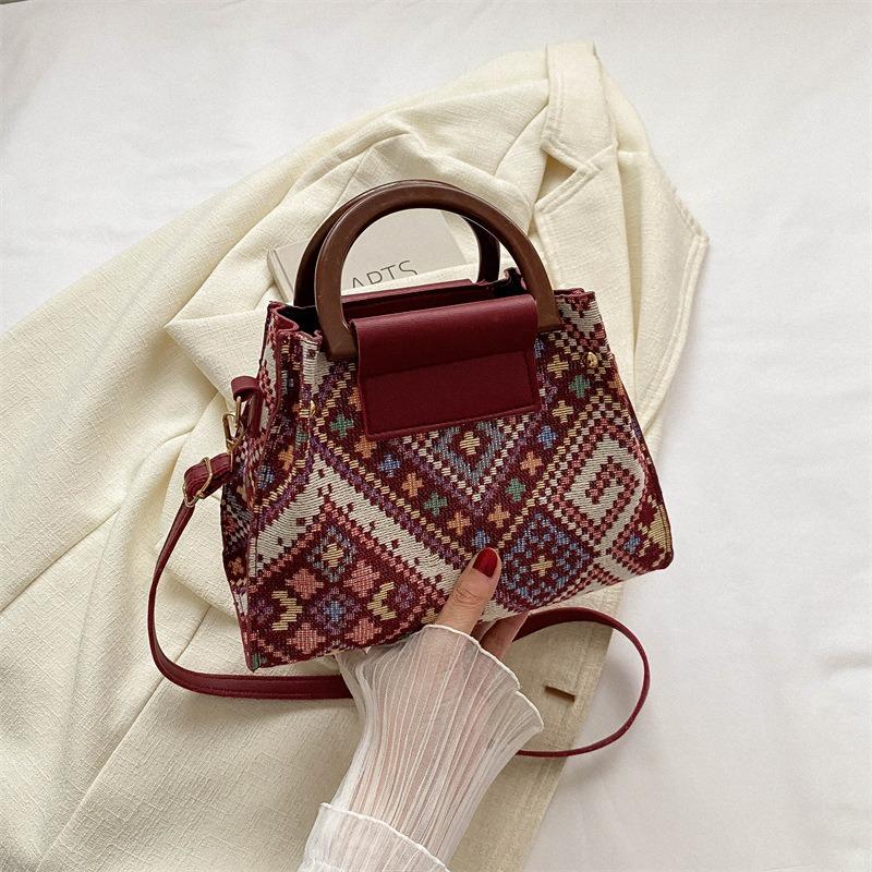 1pcs Ethnic Pattern Tote Bag Outdoor Travel Casual Fashion Shoulder Crossbody Bag Daily Commuter Handbag