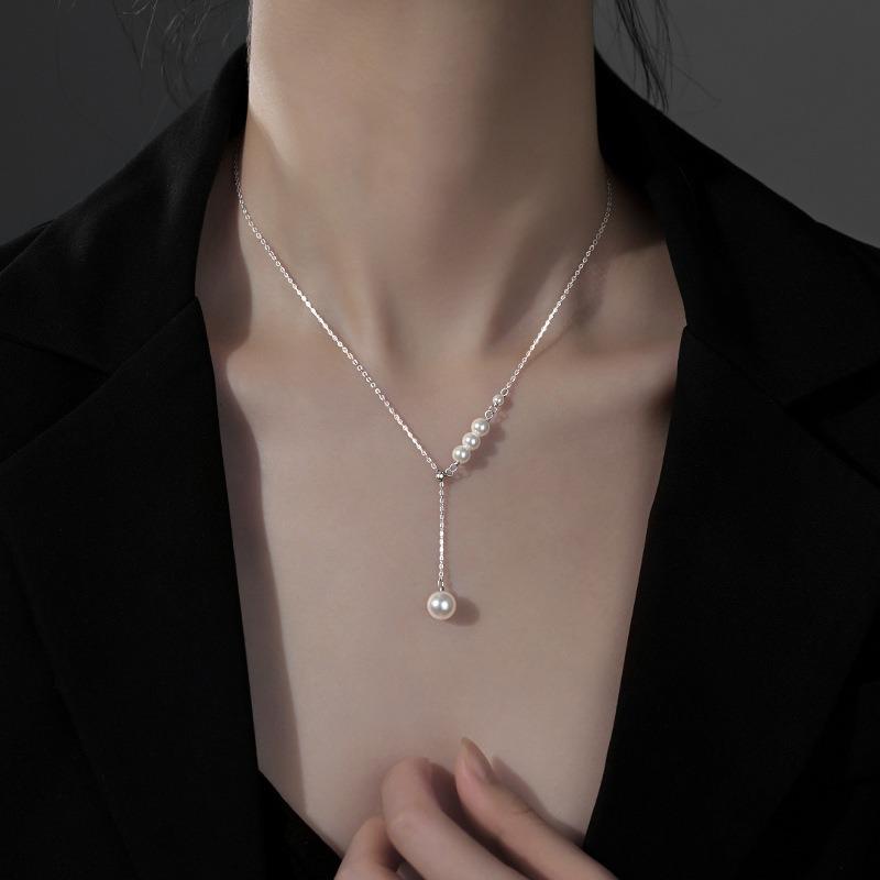 Silver Pearl Necklace Women Clavicle Chain Light Luxury Sweater Chain