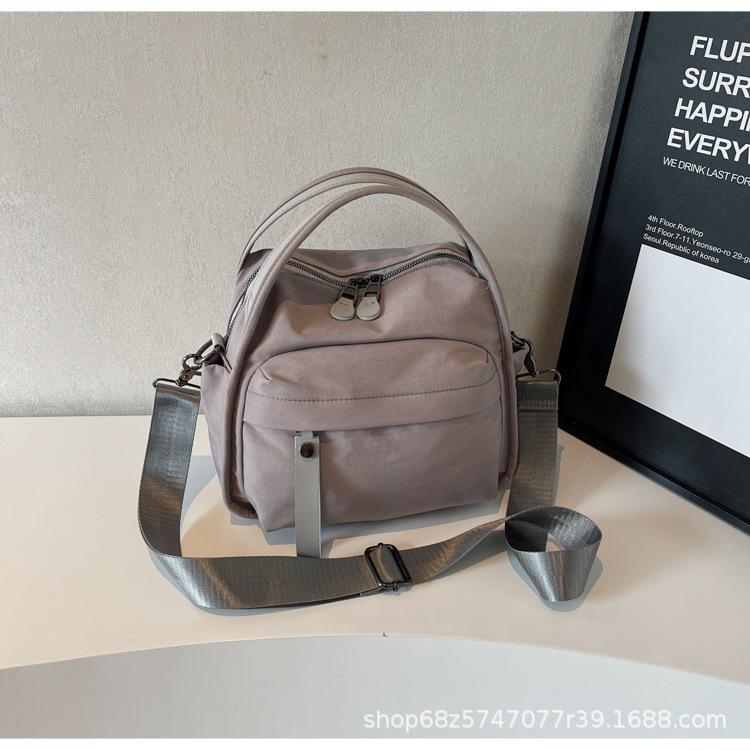 Lightweight Casual Small Bag Women's New Fashion Versatile Shoulder Messenger Bag Nylon Women's Commuter Waterproof Handbag
