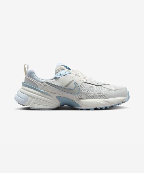 Nike V2K Run W - Platinum Tint: Summit White: Light Smoke Grey FD0736-009