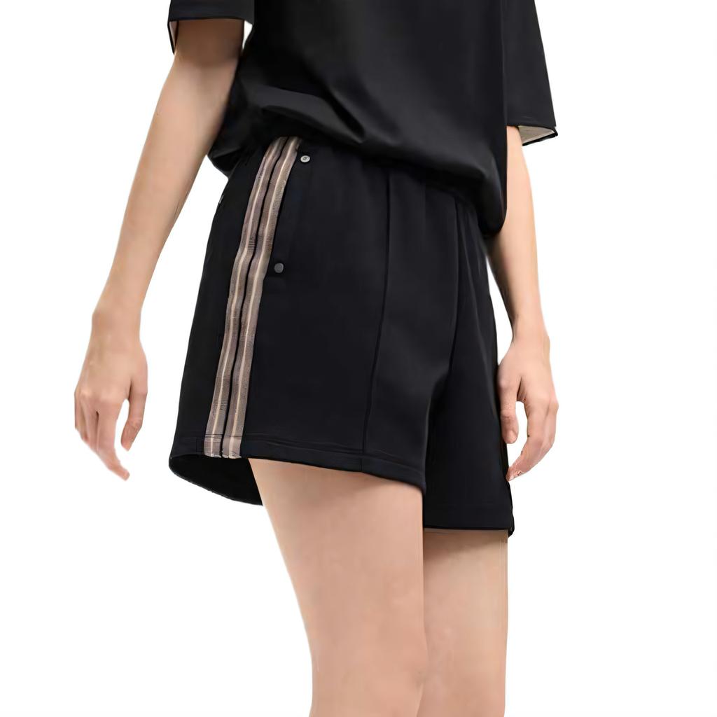 Fila Original Versatile Trendy Casual Shorts Women Shorts Black F51W519601F-BK