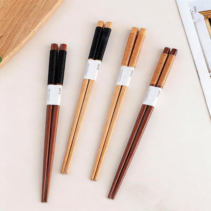 4 Pairs of Handmade Japanese Natural Chestnut Wood Sushi Chopsticks Reusable Chopstick Set Value Gift Sushi Chinese Food Tie