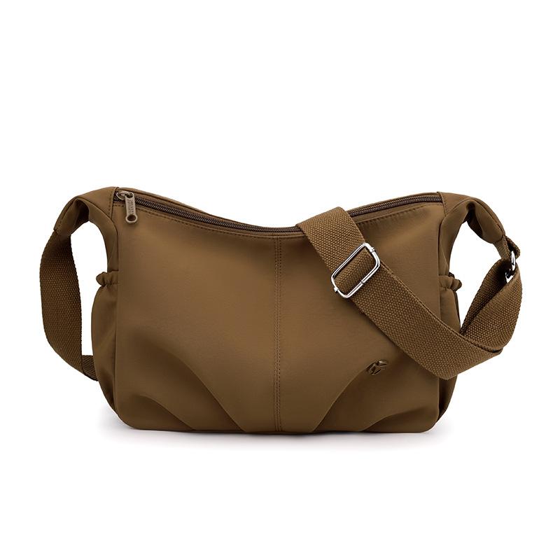 

Женская сумка через плечо большой вместимости однотонная сумка для мамы среднего возраста коричневый