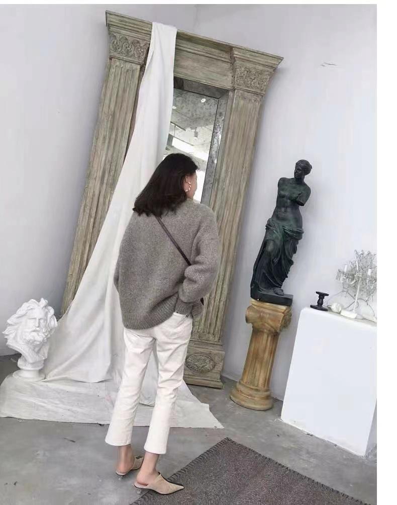 Women's European-Style Loose Wool Sweater, Round Neck, Thick Cashmere Knit, Heavy Solid Color, Three-Strand Base Layer.