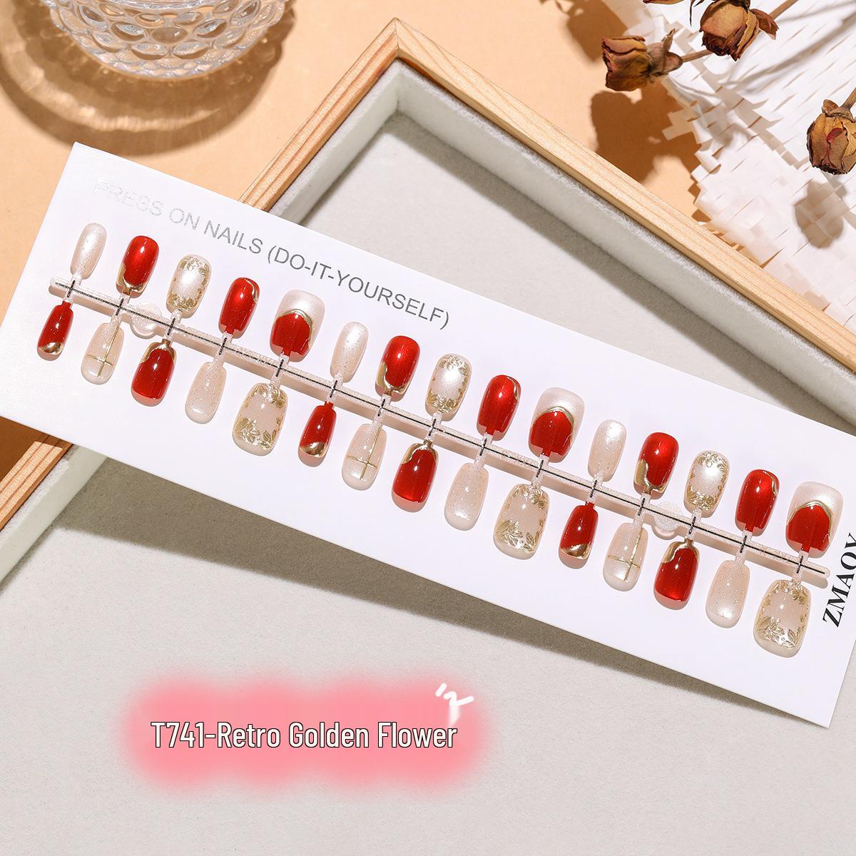 Retro Gold Floral Festive 3D Cat Eye Nail Stickers