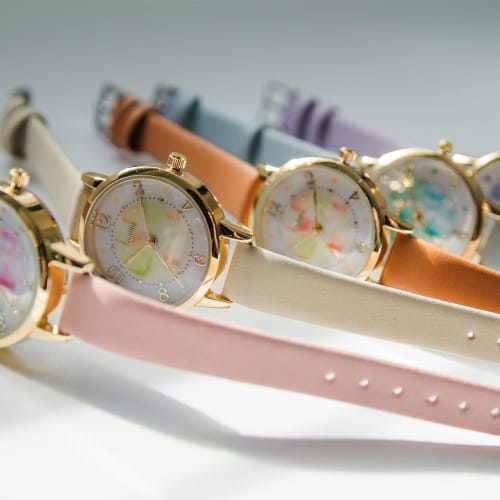 Fieldwork Women's Analog Watch with Water-Resistant Leather Strap, White, YM105-1