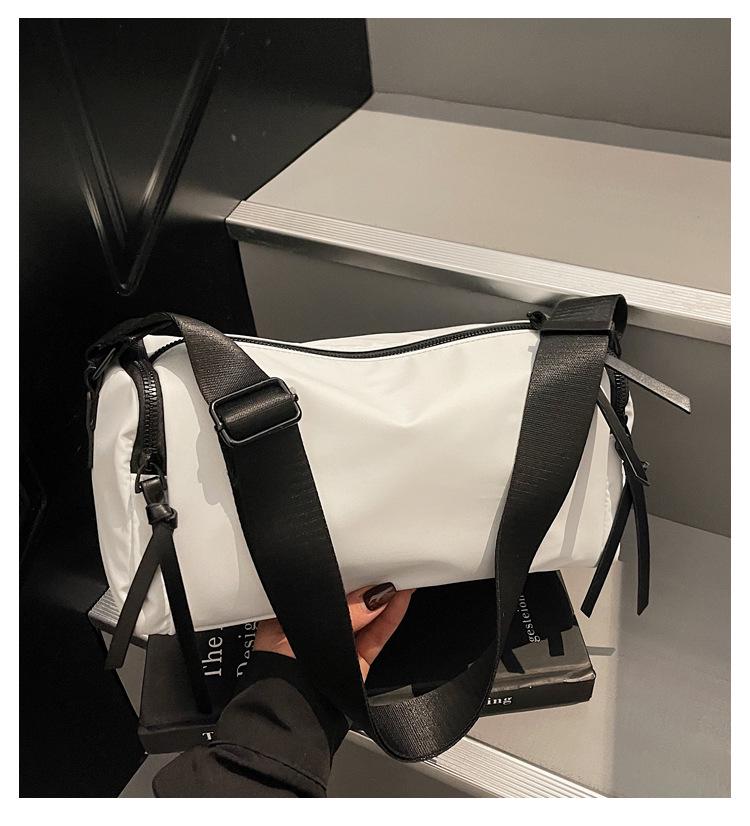 Bolsa Cruzada Inflável para Viagem Feminina - Versátil, Casual para Armazenamento ao Ar Livre e Bolsa de Ombro para o Dia a Dia