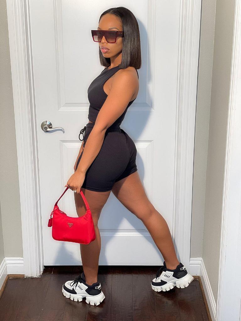 F155 Women's Casual Sports Set: Striped Vest & Drawstring Shorts Two-Piece