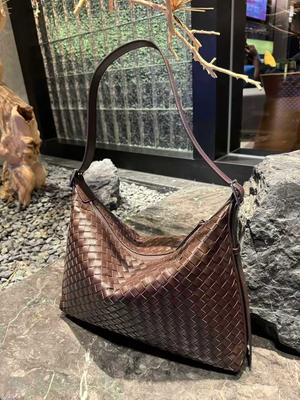 Genuine Leather Women's Woven Handbag Korean Large Capacity Women's Handbag Fashionable And Versatile Single Shoulder Crossbody Bag